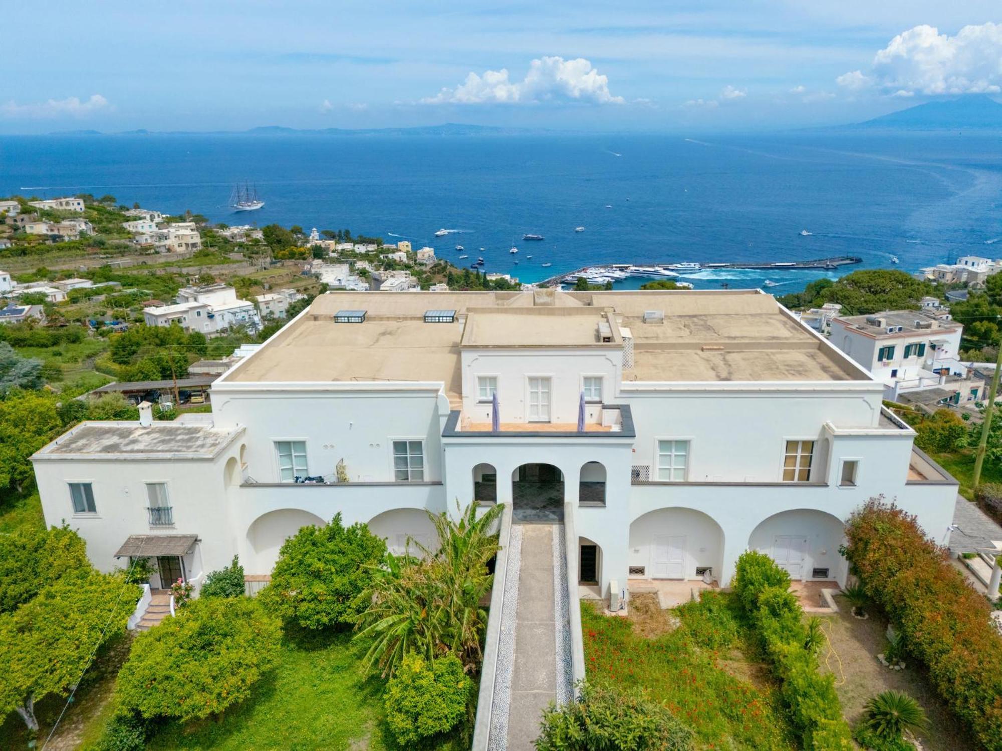 Suite Palazzo Capri - Seaview Eksteriør bilde