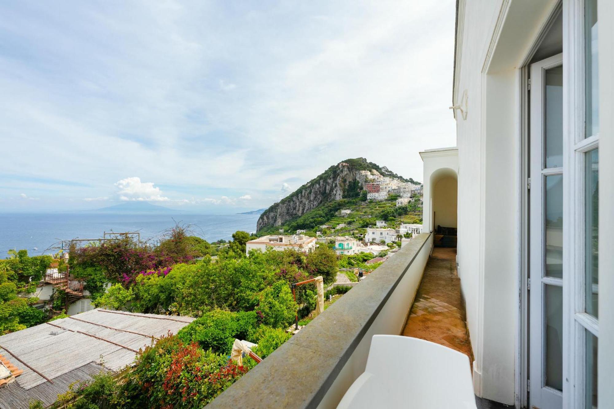 Suite Palazzo Capri - Seaview Eksteriør bilde