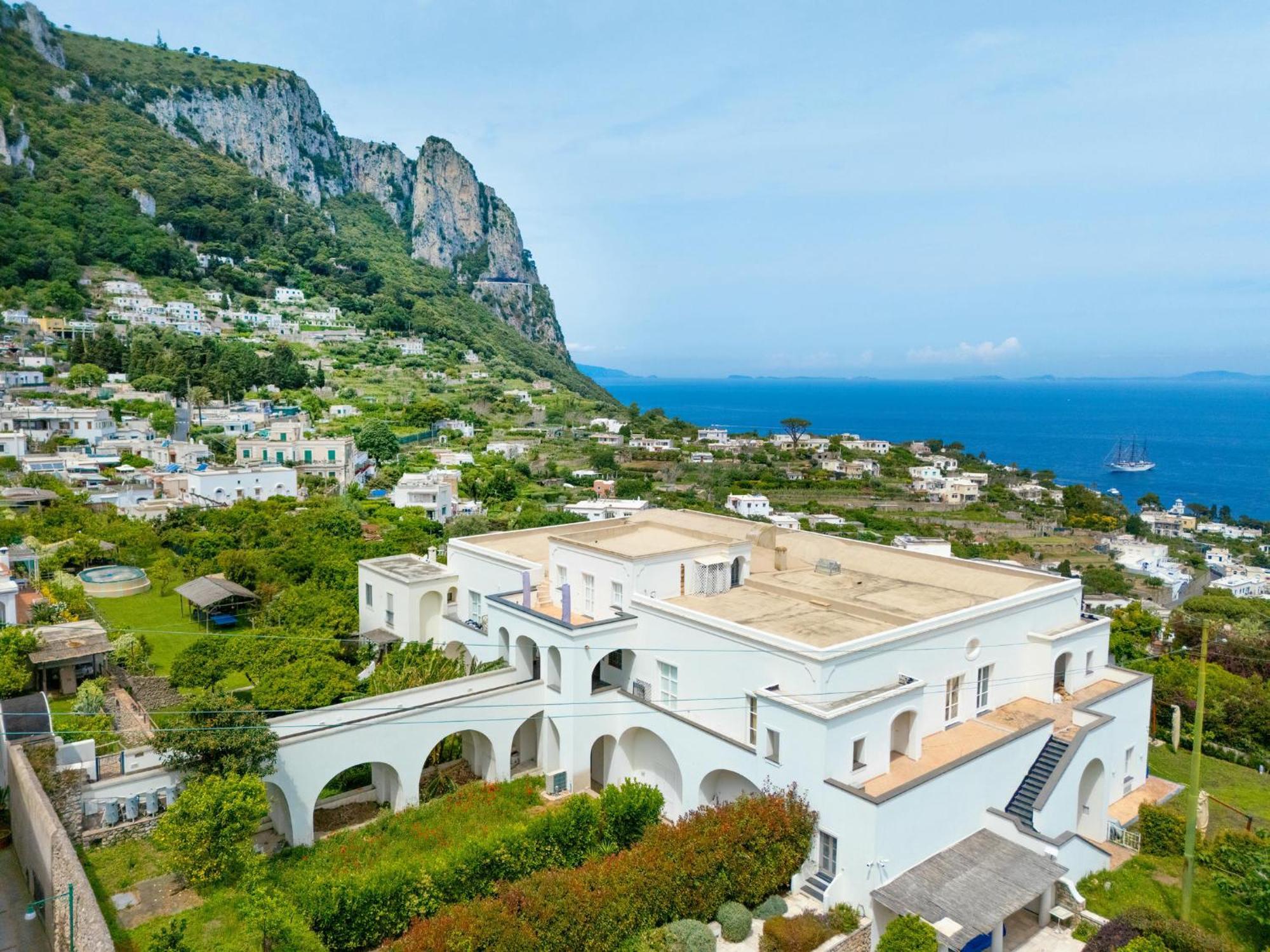 Suite Palazzo Capri - Seaview Eksteriør bilde